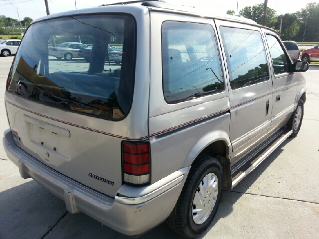 1992 Dodge Caravan SL 2500 Snow Plow