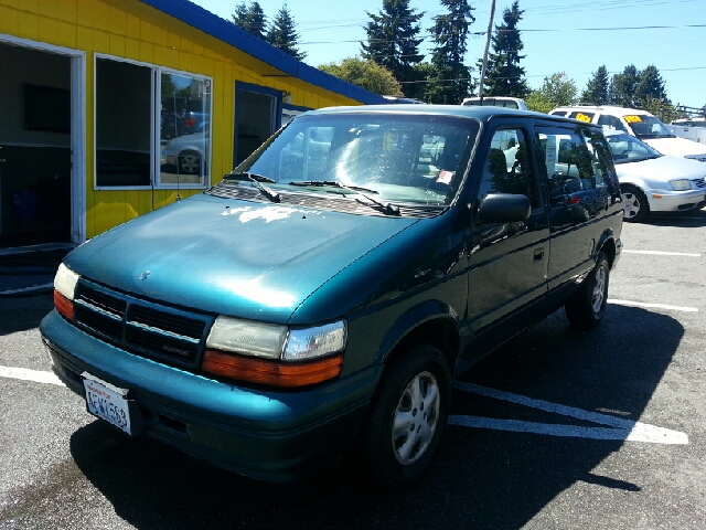 1995 Dodge Caravan Base