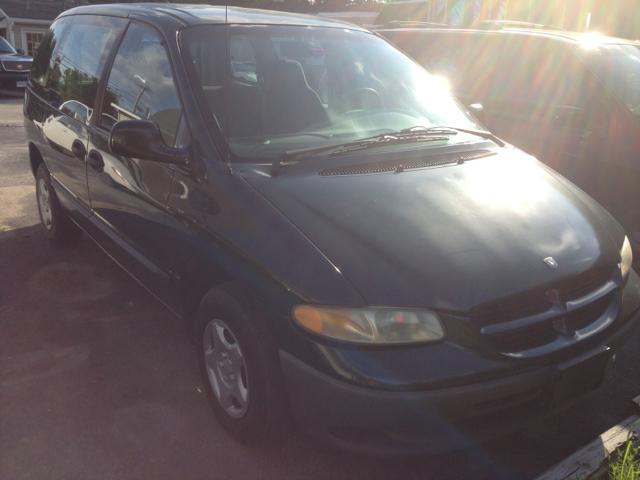 1997 Dodge Caravan Base