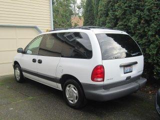 1998 Dodge Caravan SE