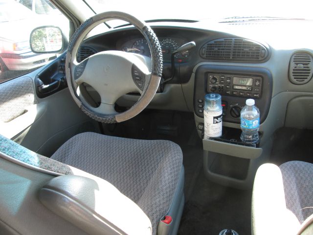 1998 Dodge Caravan SE