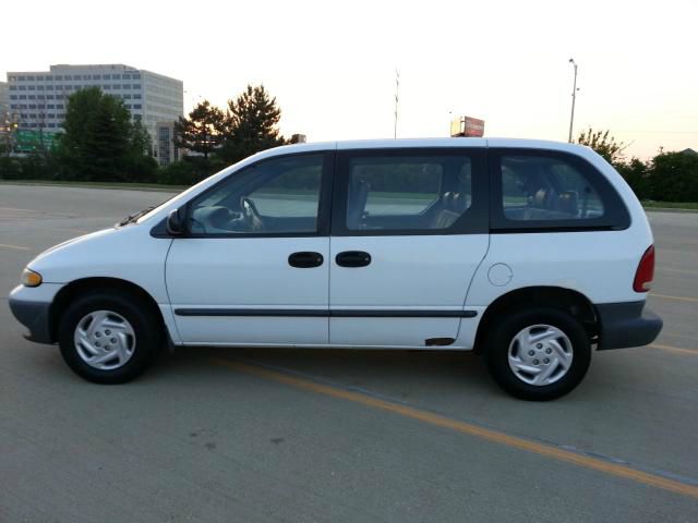 1999 Dodge Caravan Base