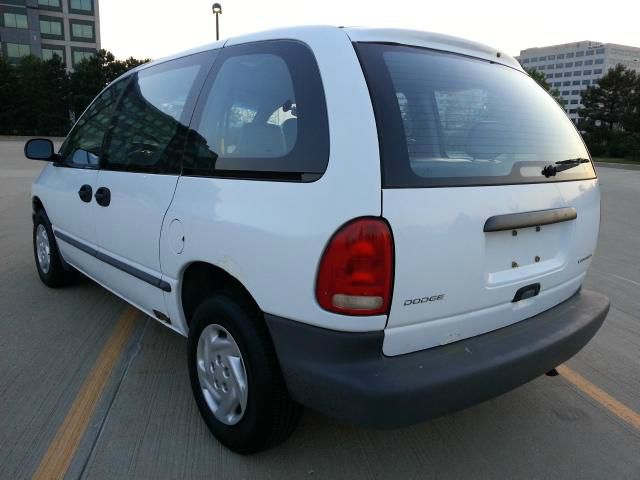 1999 Dodge Caravan Base