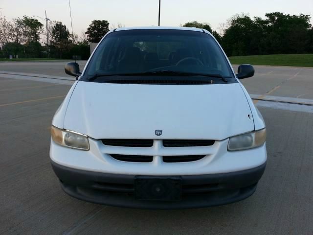 1999 Dodge Caravan Base