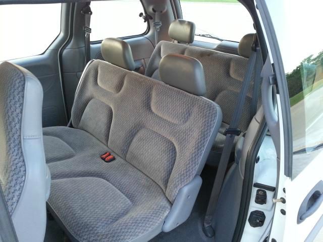 1999 Dodge Caravan Base