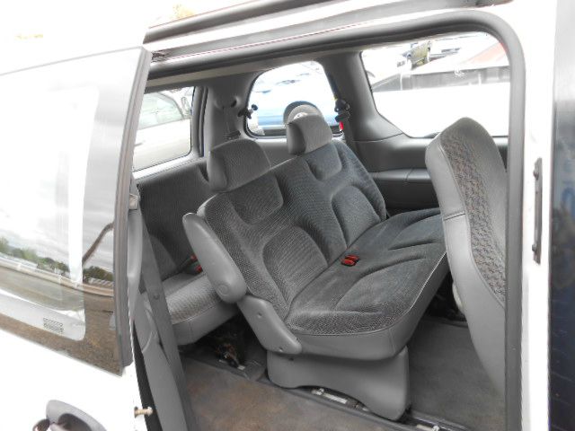 1999 Dodge Caravan Base