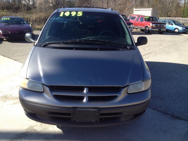 1999 Dodge Caravan Base