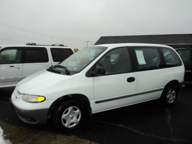 1999 Dodge Caravan Base