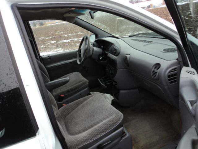 1999 Dodge Caravan Base