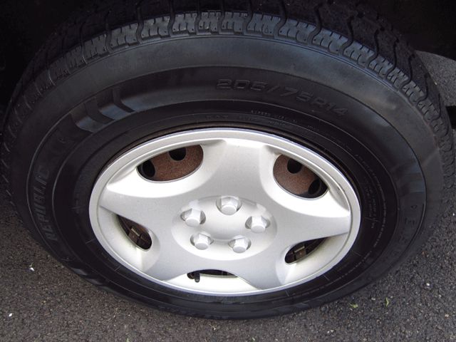 1999 Dodge Caravan Base