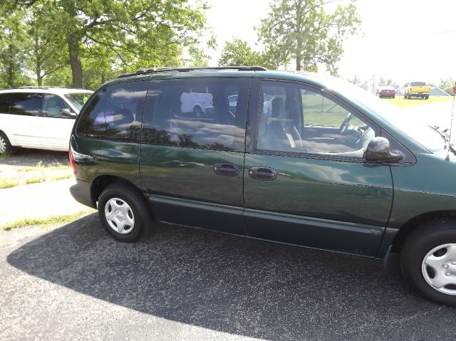 1999 Dodge Caravan FWD CXS