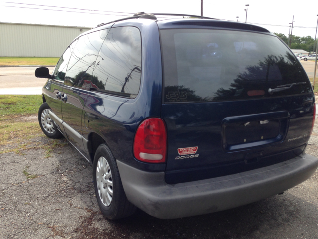 2000 Dodge Caravan SE