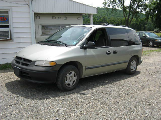 2000 Dodge Caravan Base