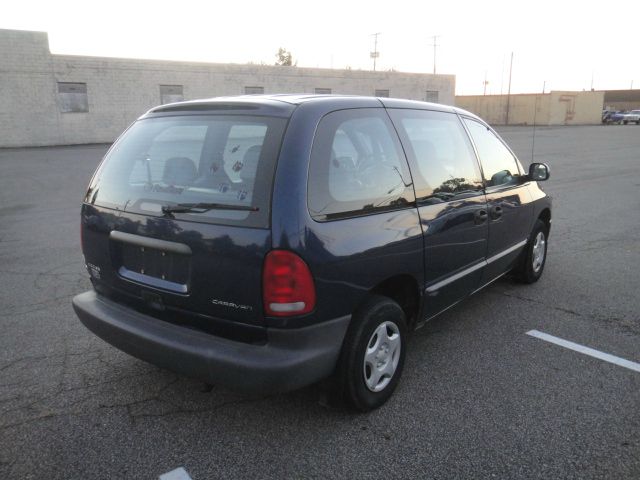 2000 Dodge Caravan Base