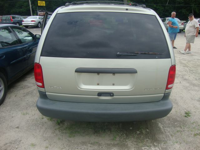 2000 Dodge Caravan Base