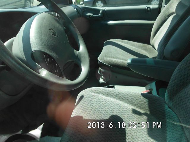 2000 Dodge Caravan Base