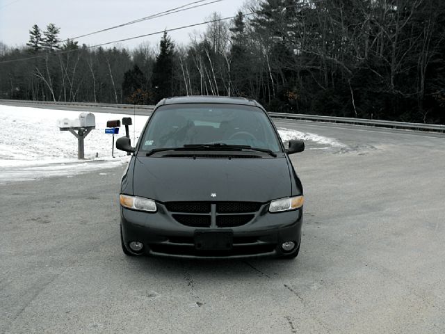 2000 Dodge Caravan LT 4X4 (gladbrook)