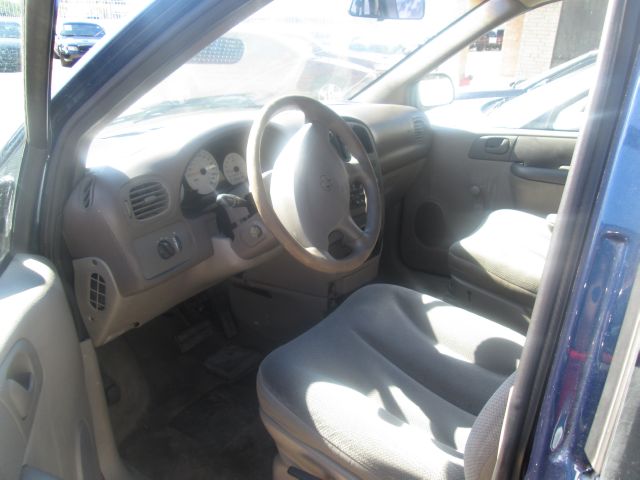 2001 Dodge Caravan SE