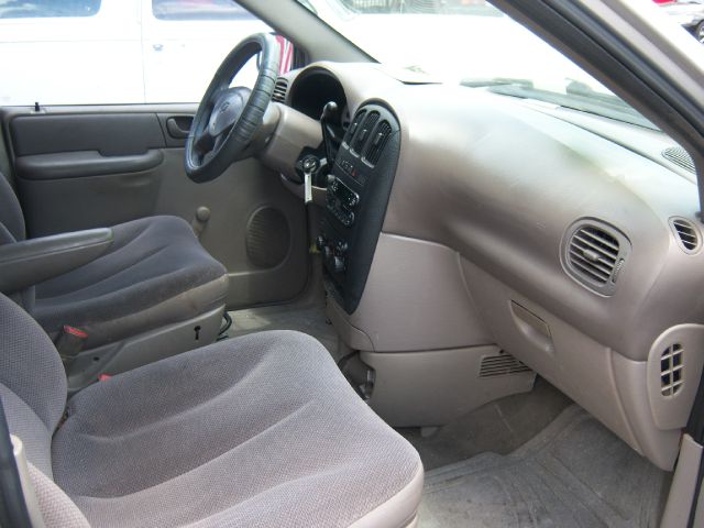 2001 Dodge Caravan SE