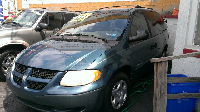 2001 Dodge Caravan SE