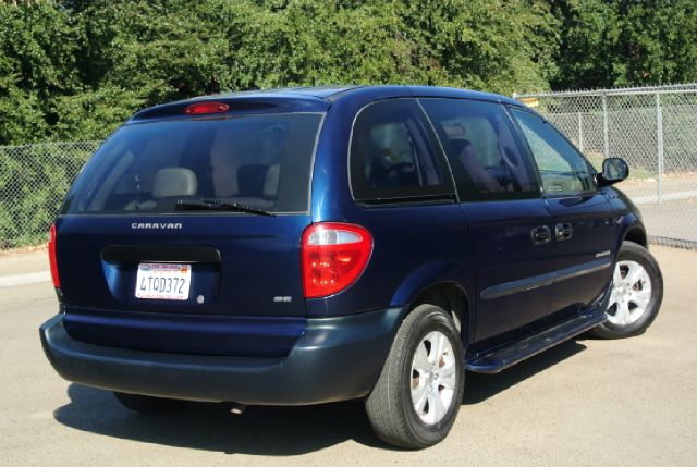 2001 Dodge Caravan SE