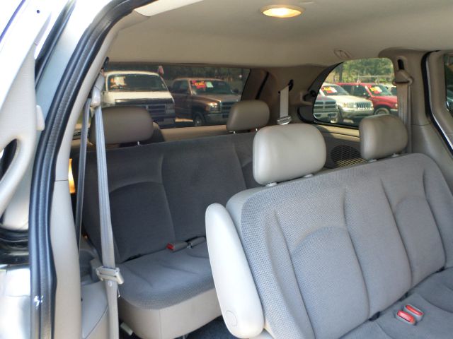 2001 Dodge Caravan SE