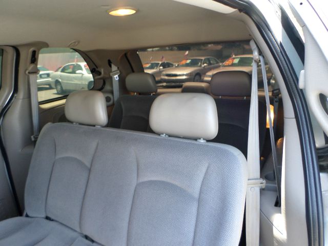 2001 Dodge Caravan SE