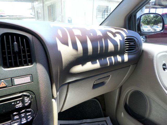 2001 Dodge Caravan SE