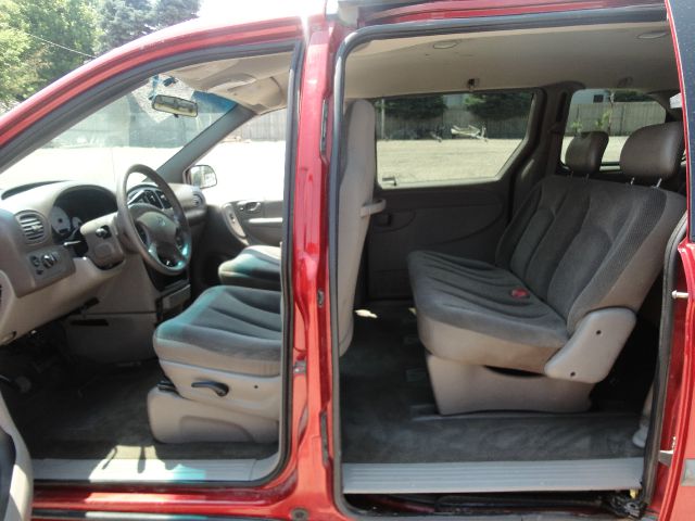 2001 Dodge Caravan SE