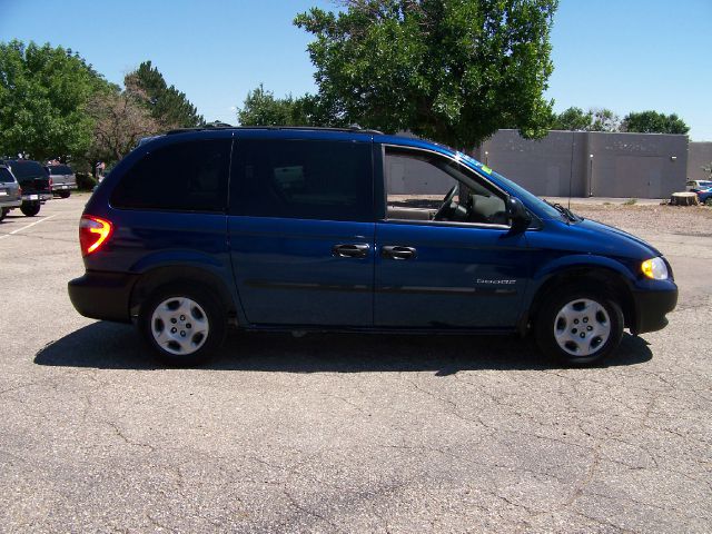 2001 Dodge Caravan SE