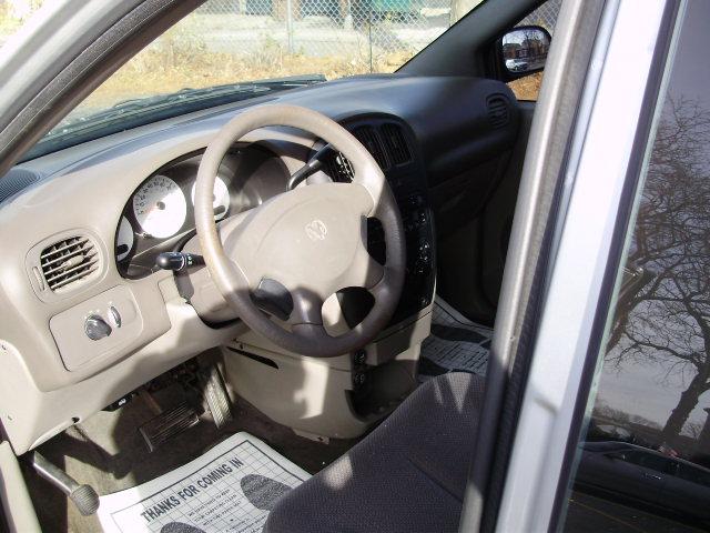 2002 Dodge Caravan SE
