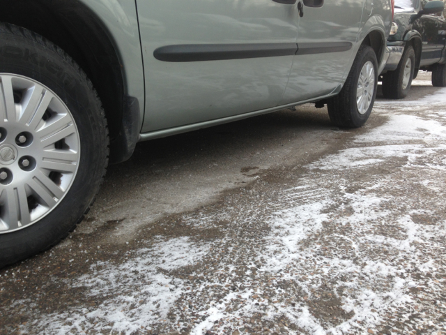 2003 Dodge Caravan SE