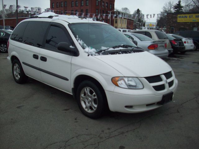 2003 Dodge Caravan SE