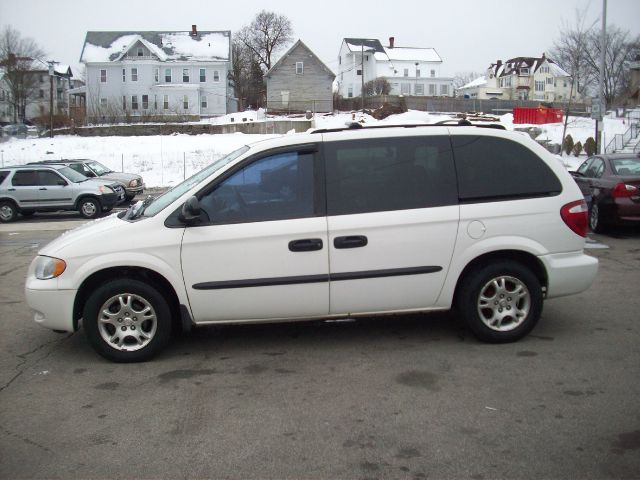 2003 Dodge Caravan SE
