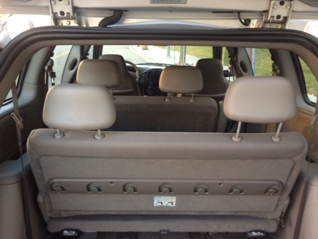 2003 Dodge Caravan SE