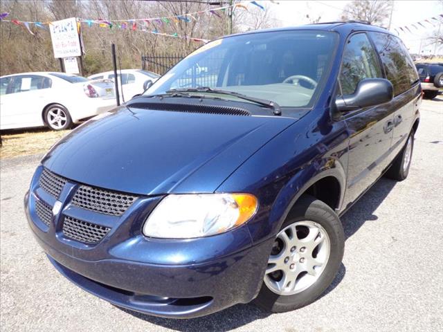 2003 Dodge Caravan SE