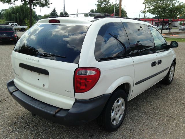2003 Dodge Caravan SE