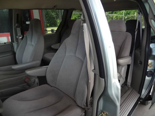 2003 Dodge Caravan S