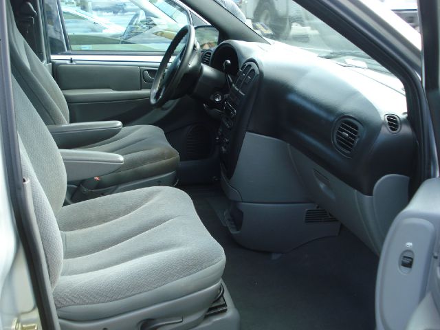 2004 Dodge Caravan S