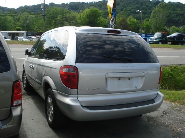 2004 Dodge Caravan S