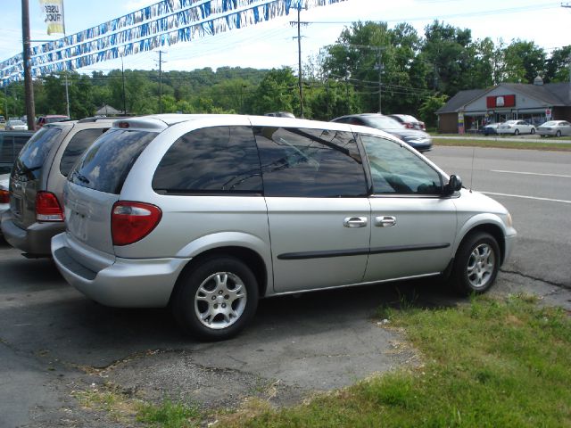 2004 Dodge Caravan S