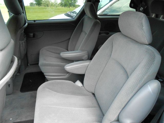 2004 Dodge Caravan S