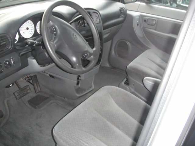 2004 Dodge Caravan S