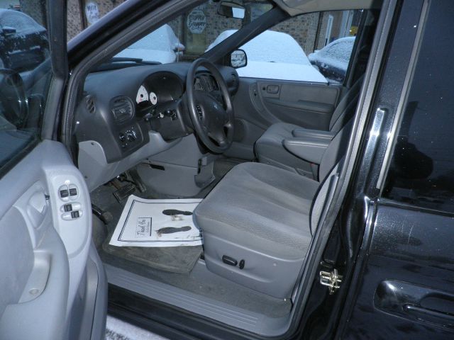 2005 Dodge Caravan S