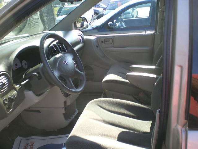 2005 Dodge Caravan S