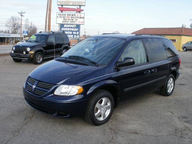 2005 Dodge Caravan ES Sport