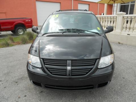 2005 Dodge Caravan S