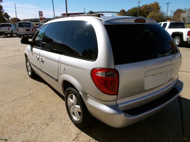 2005 Dodge Caravan S