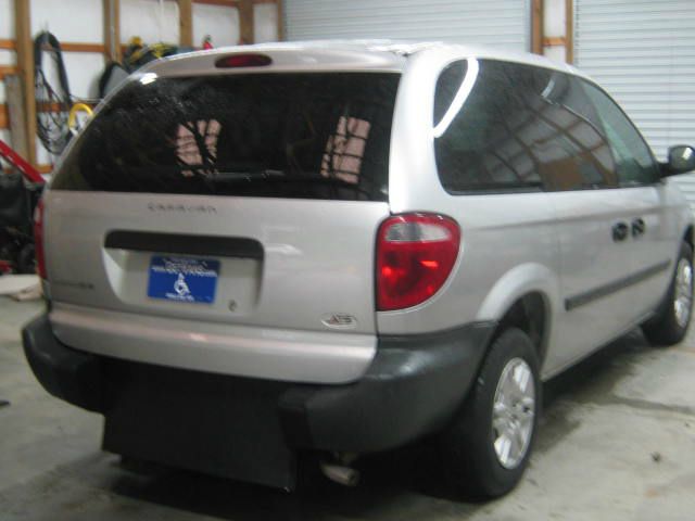 2005 Dodge Caravan SE
