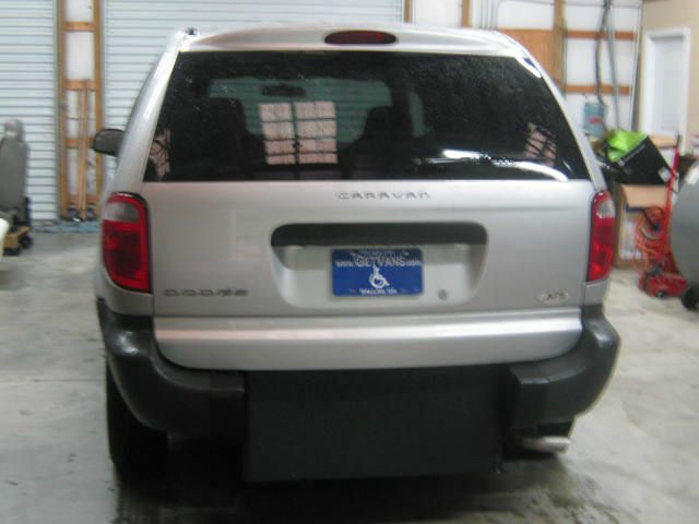 2005 Dodge Caravan SE